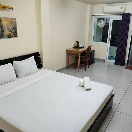 Hotel Grand Mandarin Latphrao 130