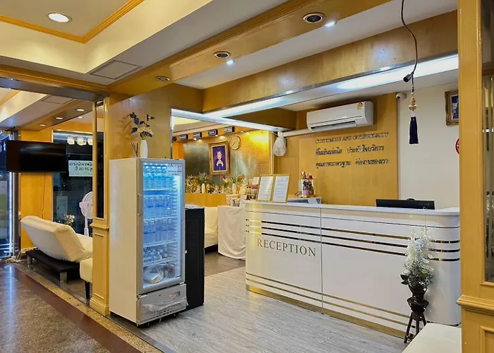 호텔 Grand Mandarin Latphrao 130 - No Parking 방콕
