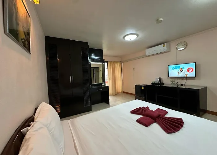 호텔 Grand Mandarin Latphrao 130 - No Parking 방콕