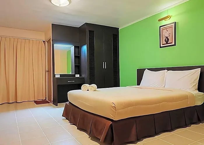 호텔 Grand Mandarin Latphrao 130 - No Parking
