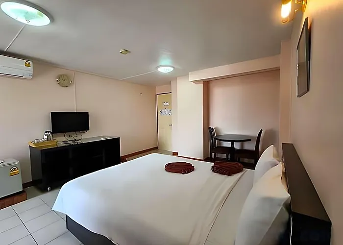 Grand Mandarin Latphrao 130 - No Parking 2* 방콕
