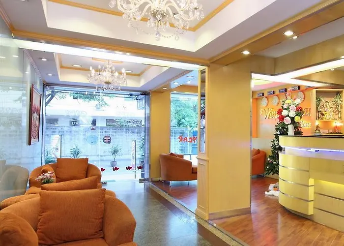 호텔 Grand Mandarin Latphrao 130 - No Parking 방콕