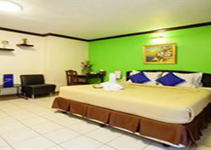 호텔 Grand Mandarin Latphrao 130 - No Parking