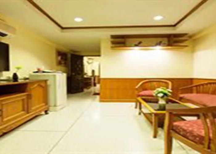 Grand Mandarin Latphrao 130 - No Parking
